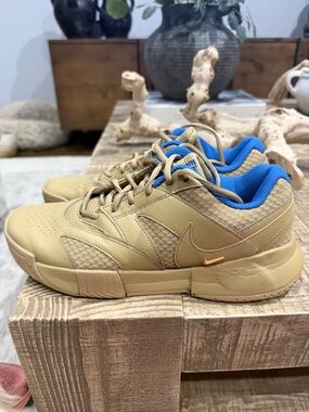 Nike Men's Court Lite 4